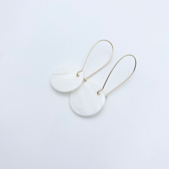 Joliet Jewelry - Drop Dangle Pearl Earrings